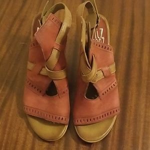 Mix Mooz peep toe sandals